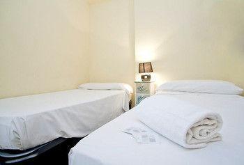 Accommodation Beach Apartments 발렌시아 외부 사진