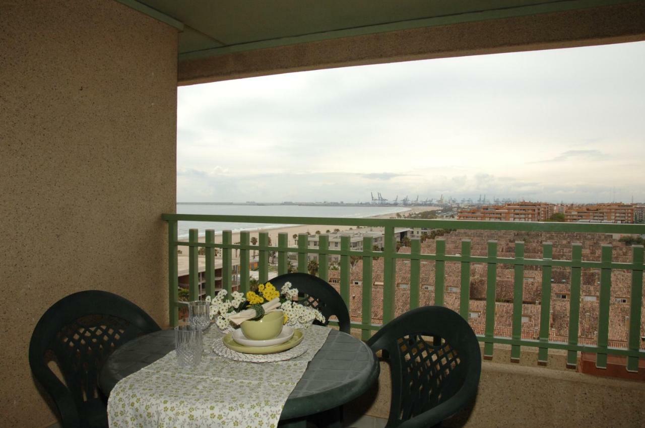 Accommodation Beach Apartments 발렌시아 외부 사진